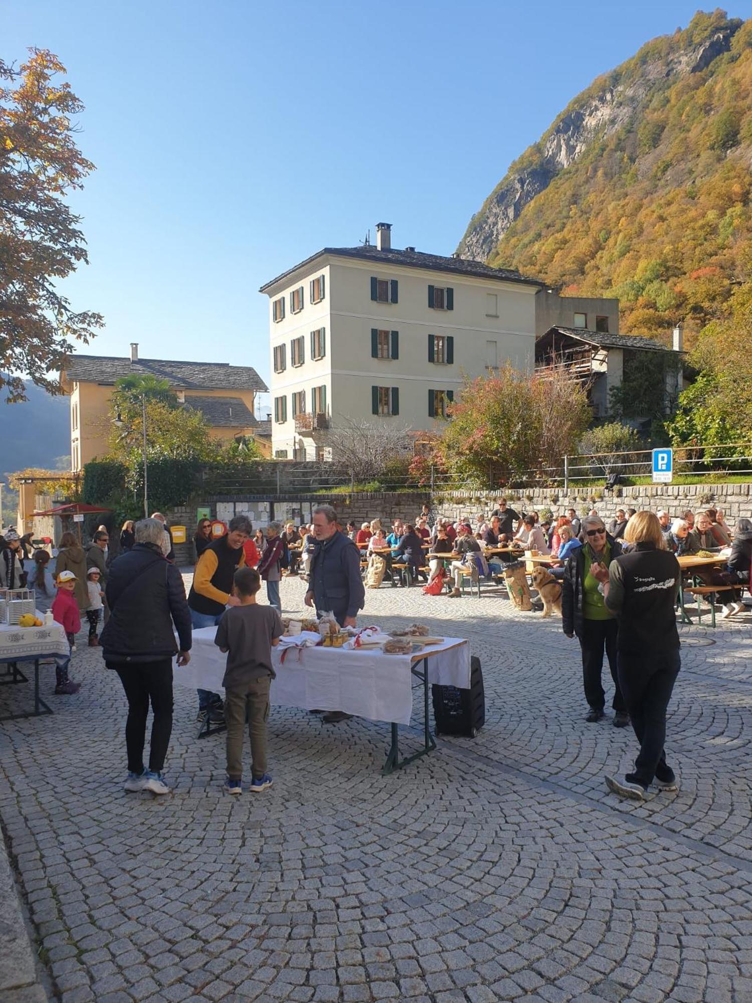 Casa Pool Tra St Moritz E Il Lago Di Como Castasegna Exteriér fotografie